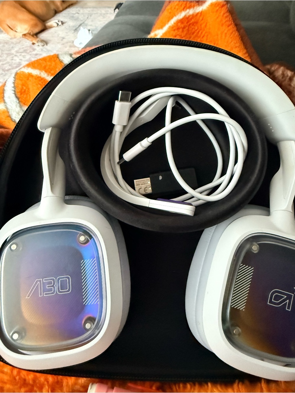 A30 Over-Ear Gaming Headphones in White